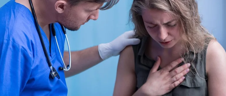 Comment le Cancer du Poumon de Stade Un Est-il Curable et Qu'est-ce Qui Améliore la Survie?
