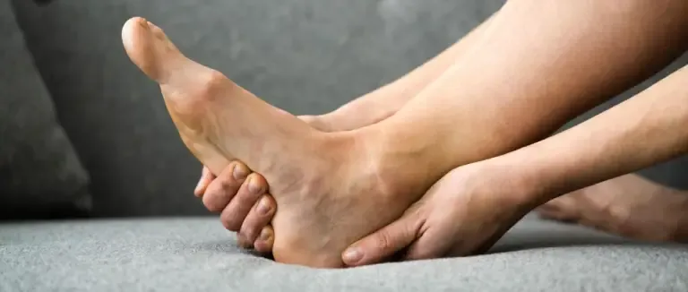 Ayakta Karıncalanma Neden Olur?