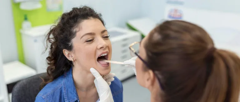 Bademcik Şişmesi Neden Olur? Tanısı, Belirtileri ve Tedavisi