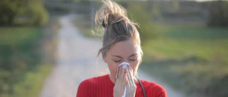 Bahar Alerjisi Nedir? Belirtileri ve Tedavisi Nelerdir?