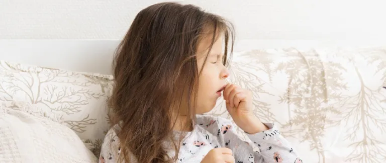 Çocuklarda Geçmeyen Öksürük
