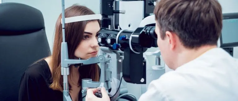 Gece Körlüğü (Tavuk Karası) Hastalığının Teşhisi ve Tedavisi