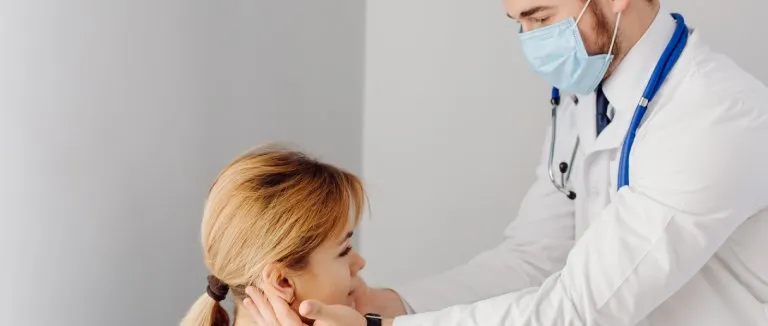 kepce-kulak-ameliyati-nasil-yapilir