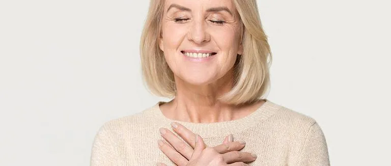 Menopozda Meme Ağrısına Dikkat