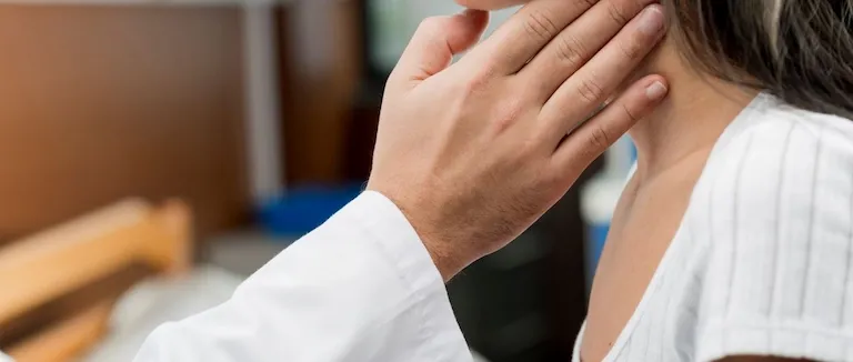 Tiroid Nedir? Belirtileri Nedir?